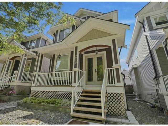 House for sale in Panorama Ridge, Surrey