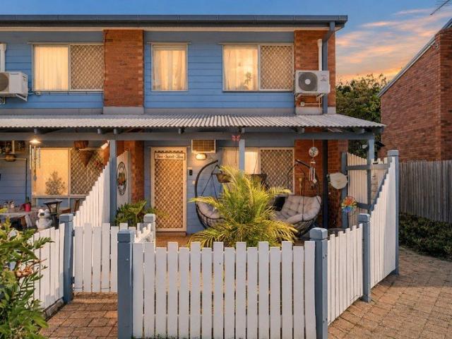 Apartment for sale in Koongal, Rockhampton