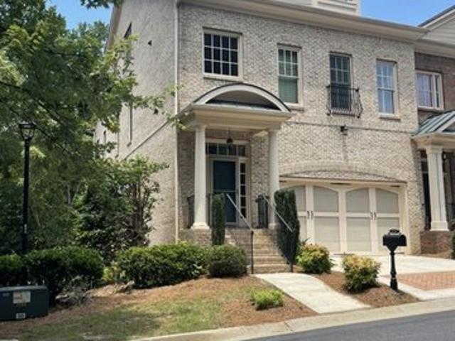 Townhouse for sale in Johns Creek, Georgia