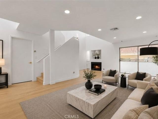 Condo for sale in North Hollywood Neighborhood Council District, Canoga Park