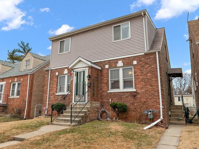 House for sale in Summit Argo, Illinois