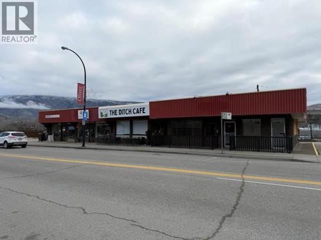 Commercial for rent in Oliver, British Columbia