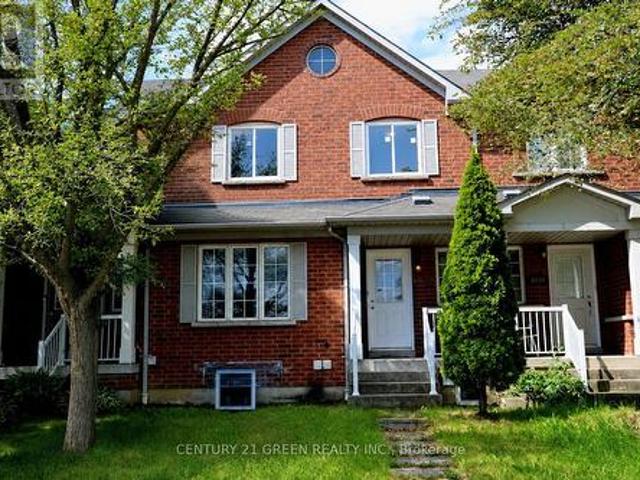 House for sale in Mississauga, Ontario