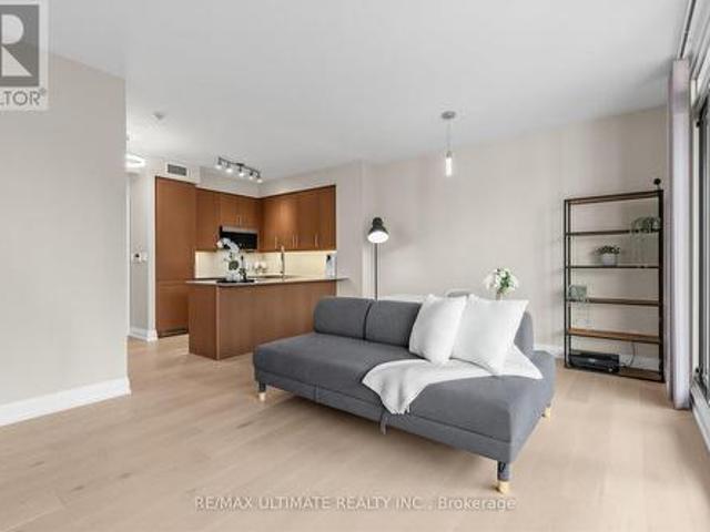 Condo for sale in Woburn, Ontario