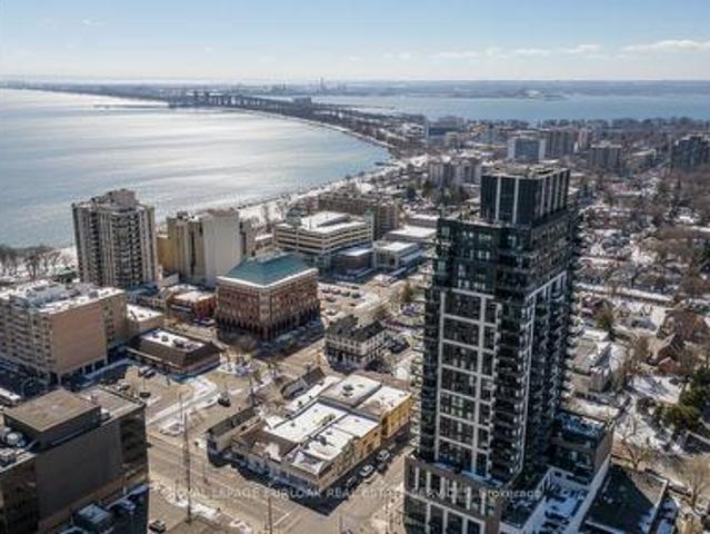Condo for sale in Burlington, Ontario