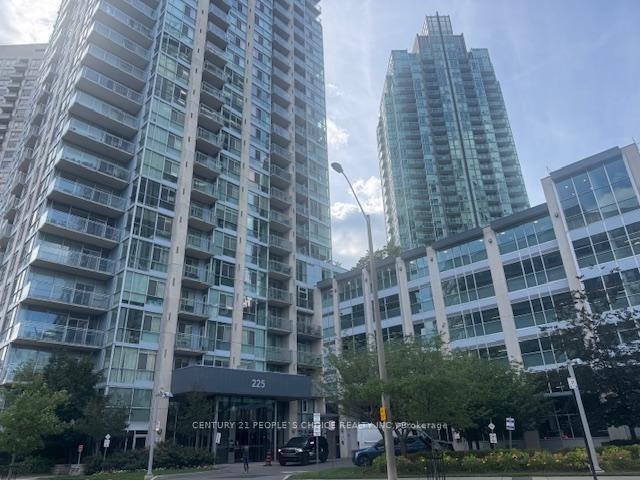 Condo for sale in City Centre, Mississauga
