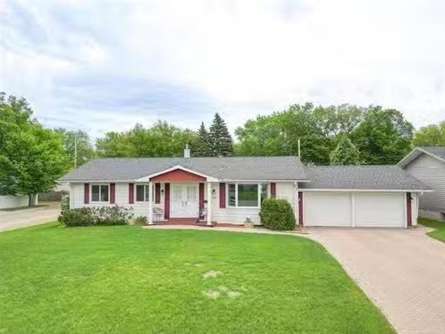House for sale in Forrest Station, Manitoba