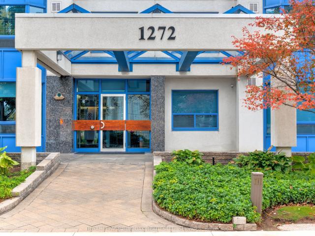 Condo for sale in Burlington, Ontario