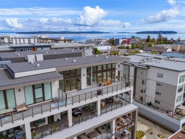 Condo for sale in Sidney, British Columbia