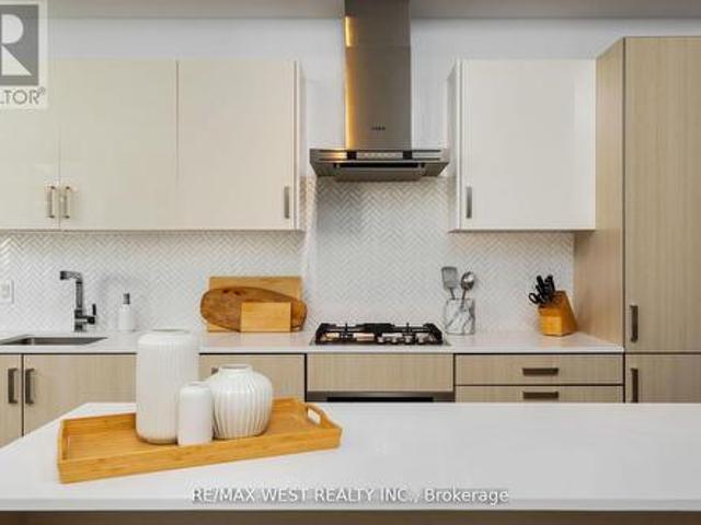 Condo for sale in Woburn, Ontario