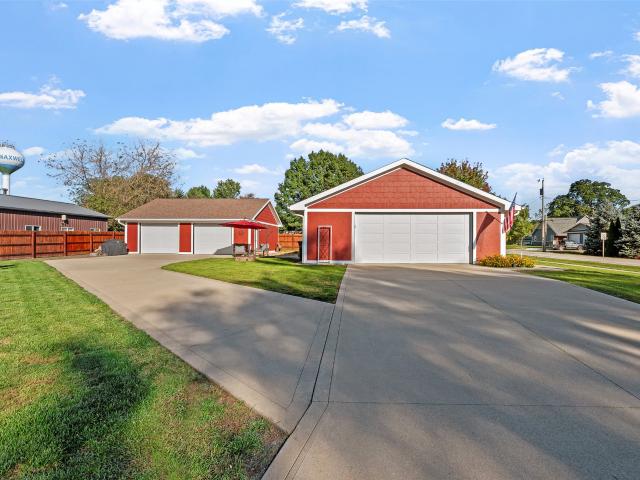 House for sale in Maxwell, Story County