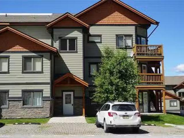 House for sale in Radium Hot Springs, British Columbia