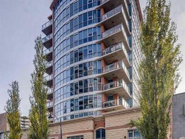 Condo for sale in Eau Claire, Calgary