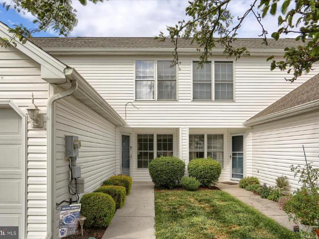 Condo for sale in Etters, Pennsylvania