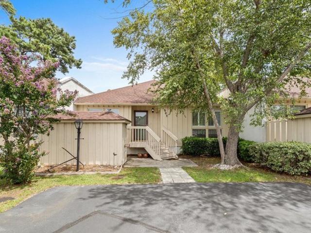 Townhouse for sale in North Myrtle Beach, South Carolina