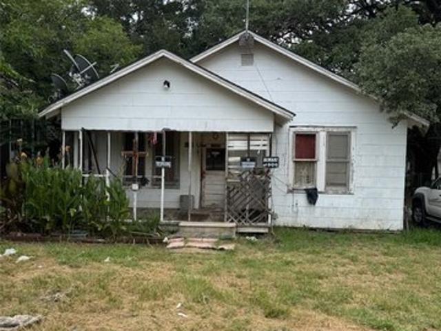 House for sale in Dewitt, Texas