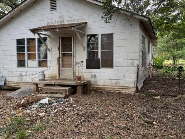 House for sale in Yoakum, Texas