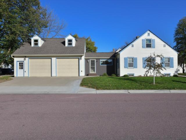 House for sale in Redwood Falls, Redwood County