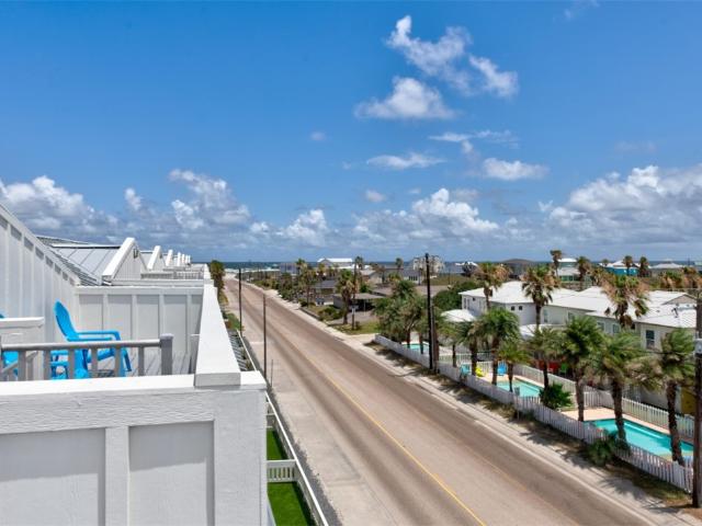 Townhouse for sale in Port Aransas
