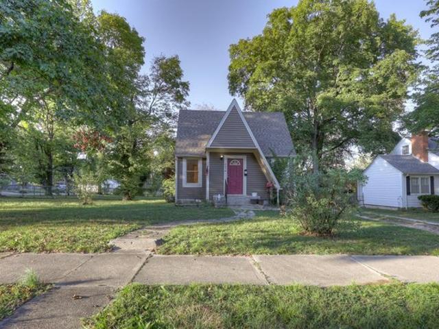 House for sale in Carthage, Missouri