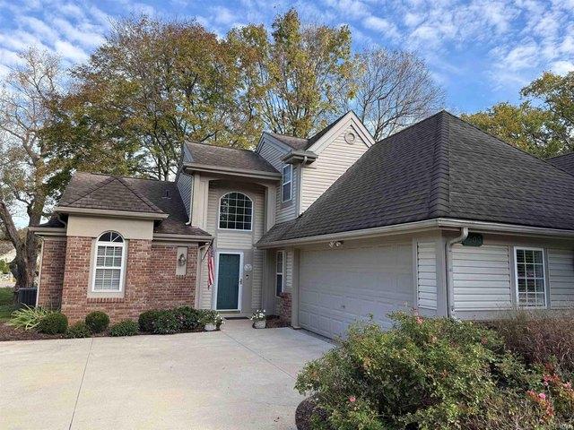 Condo for sale in Bloomington, Monroe County