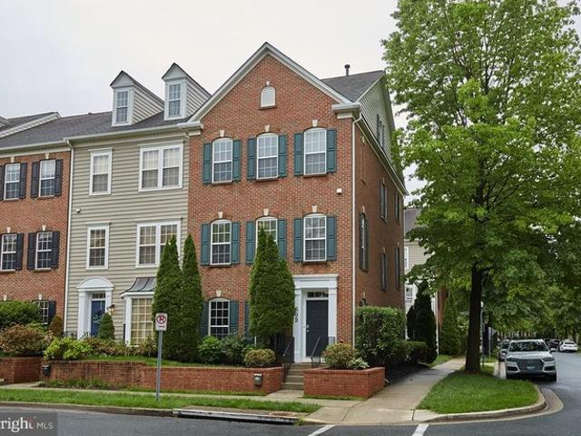 Townhouse for sale in Gaithersburg, Maryland