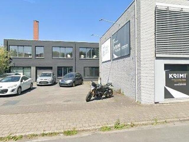 Bureau vente à Courtrai, West-Vlaanderen