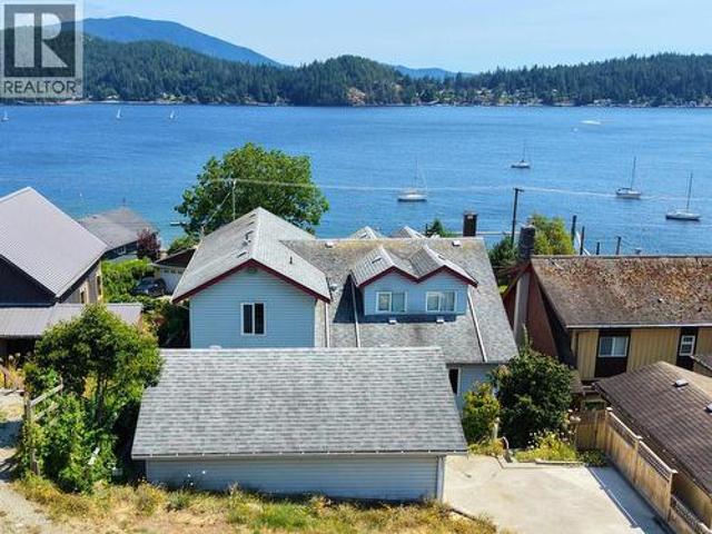 House for sale in Langdale, British Columbia