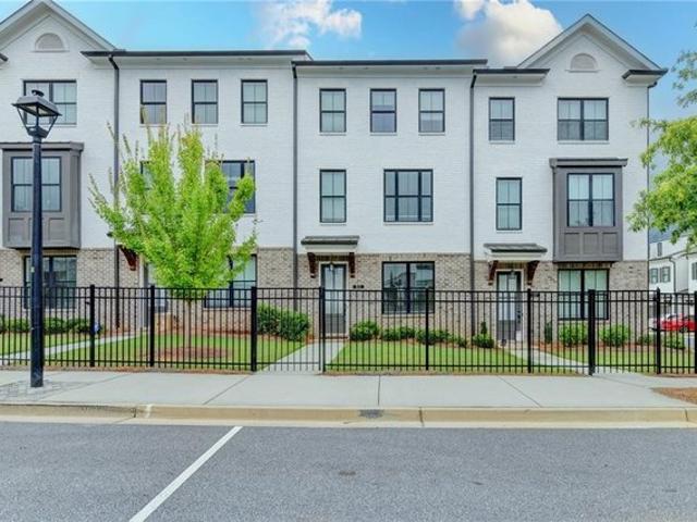 Townhouse for sale in Buford, Gwinnett County