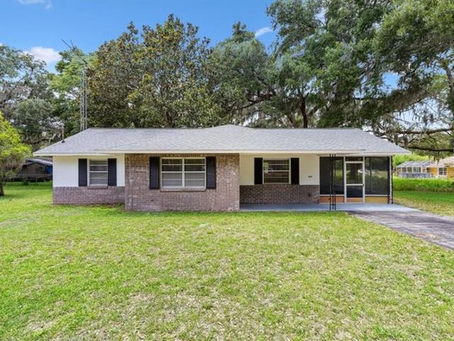 House for sale in Oxford, Florida