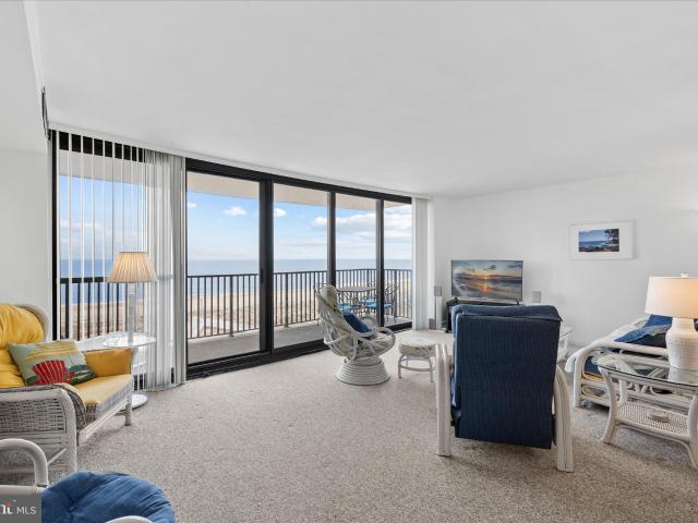 Condo for sale in Delaware