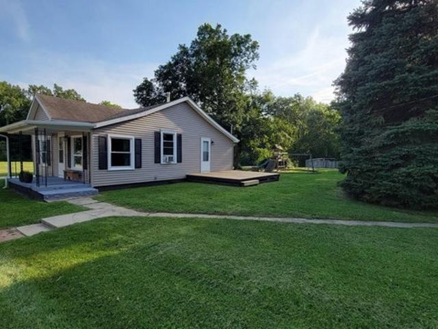 House for sale in Warren, Indiana