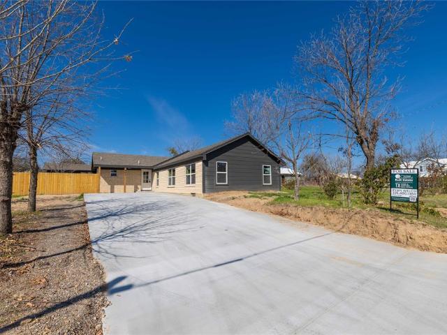 House for sale in Comanche, Texas