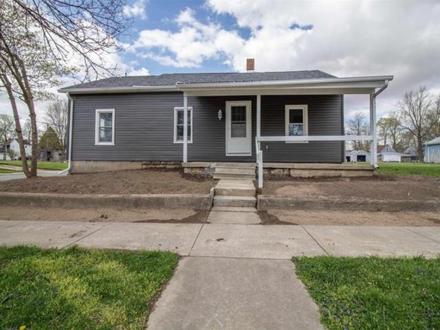 House for sale in Winchester, Indiana