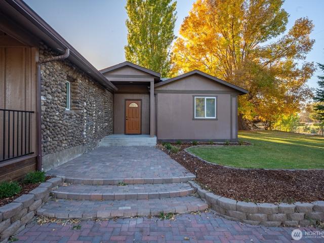 House for sale in Soap Lake, Grant County
