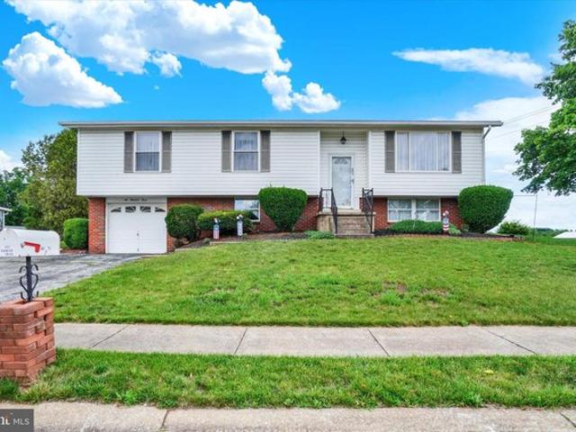 House for sale in Dover, Pennsylvania