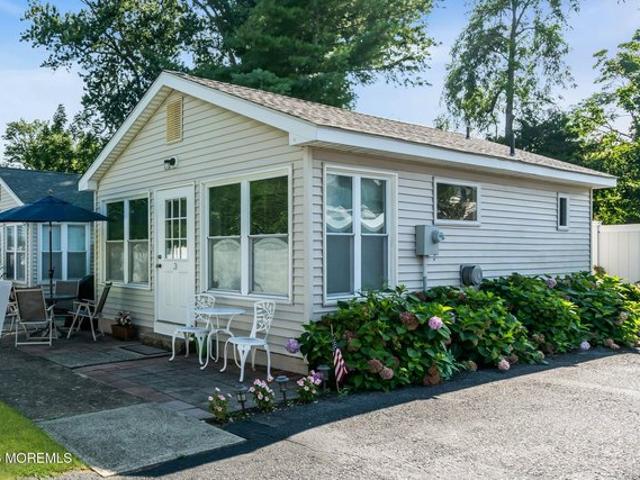 Condo for sale in Monmouth, New Jersey