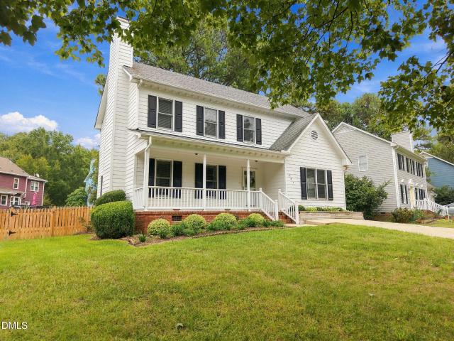 House for sale in Brookfield, Apex