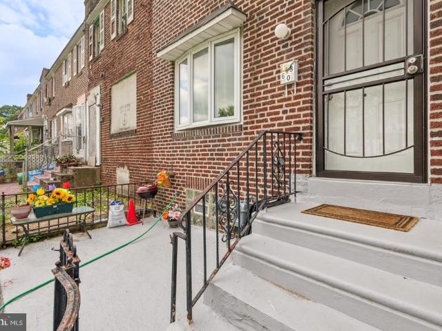 Townhouse for sale in Camden