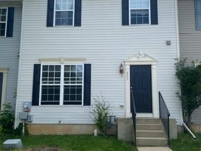 Townhouse for sale in Delaware