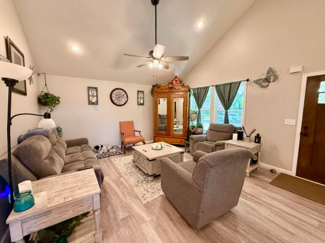 House for sale in Mountain Grove, Missouri