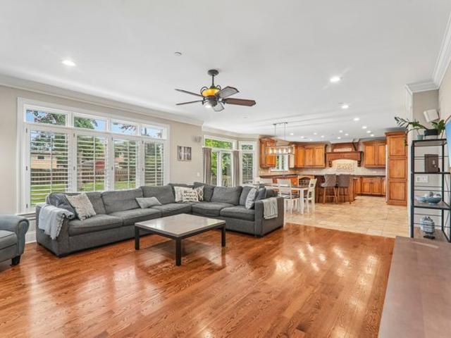 House for sale in Mount Prospect, Illinois