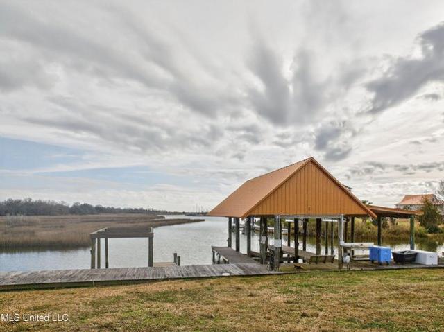 Land for sale in Pascagoula, Mississippi