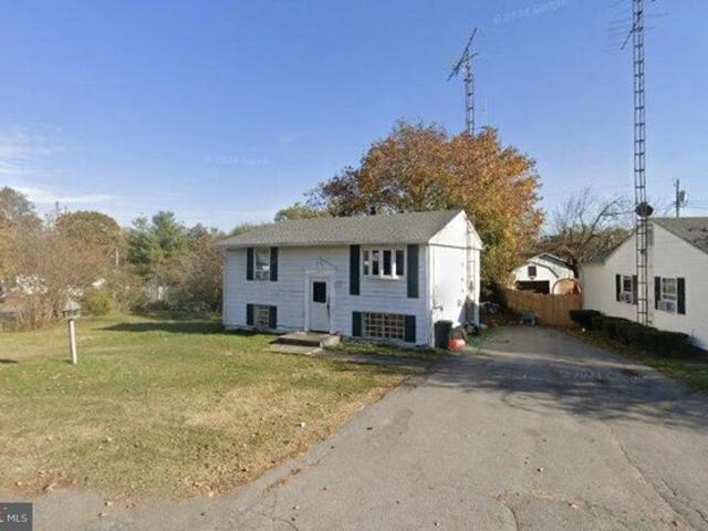 House for sale in Falling Waters, West Virginia