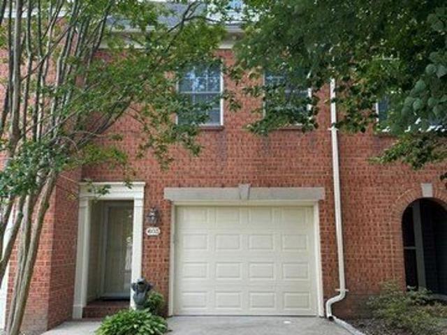 Townhouse for sale in Virginia
