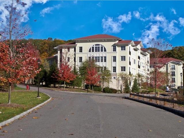 Condo for sale in Cortlandt Manor, New York