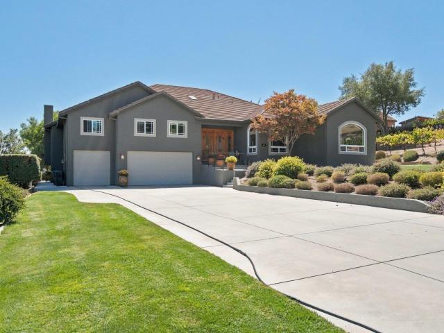House for sale in Hollister, California