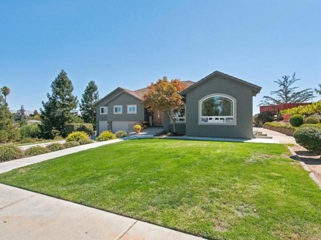 Farm for sale in Hollister, San Benito County