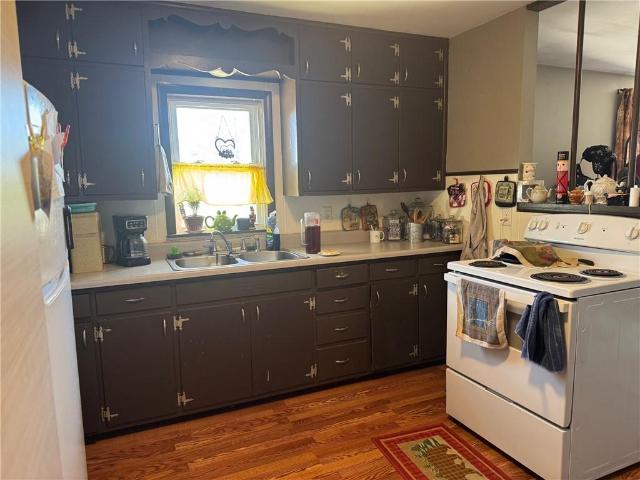 House for sale in Windsor, Missouri