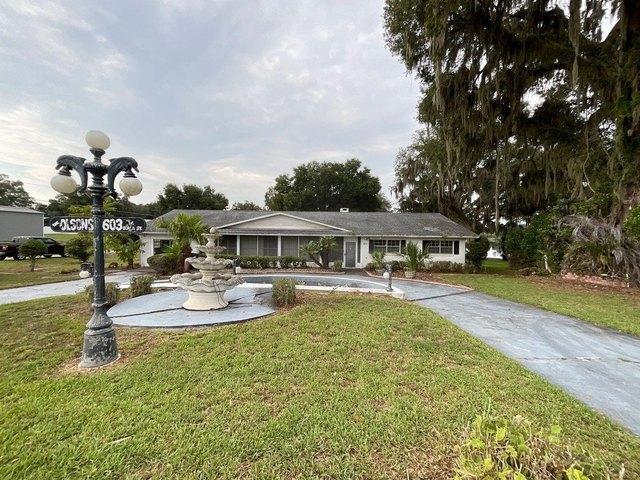 House for sale in Umatilla, Lake County